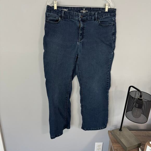 Liz Claiborne Classic Fit Bootcut Leg Jeans Women's Plus Size 16 W Medium Wash - Picture 1 of 7